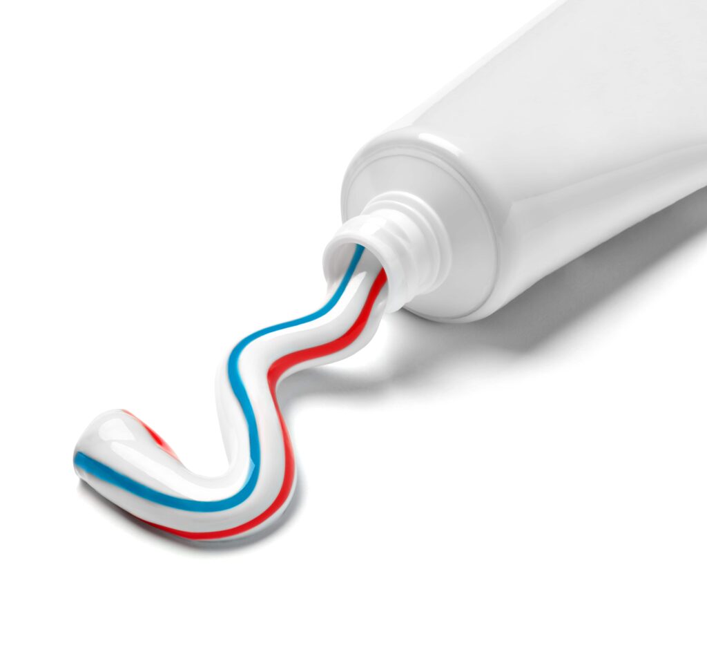 toothpaste-white-tube-hygiene-health-care-min